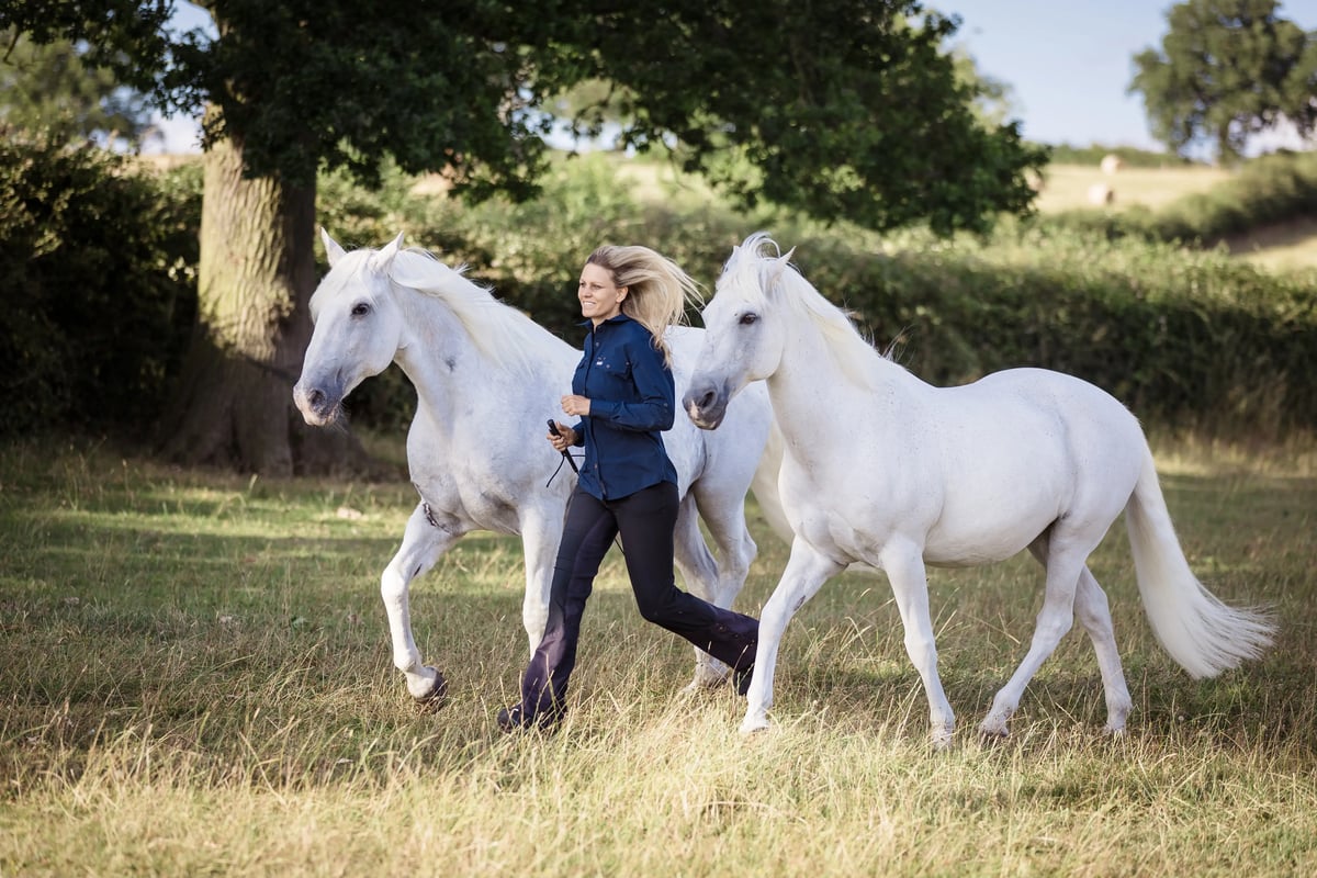 Ingela-EquineShoot-July2022-1002-4564_11zon